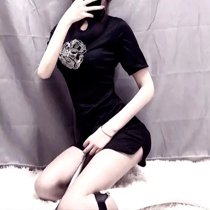 画里真真